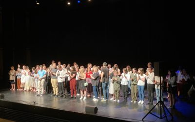 Tous en scène