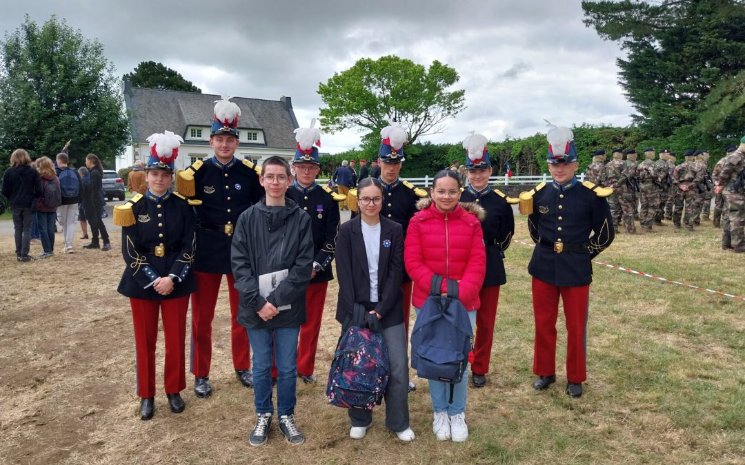 Les 3èmes du collège Saint-Joseph aux commémorations en présence d’Emmanuel Macron, président de la République.